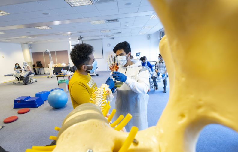 MSc Physiotherapy students in their classroom at Glasgow Caledonian University 

L-R: Turki Alawri and Abdulrahman Alsowail