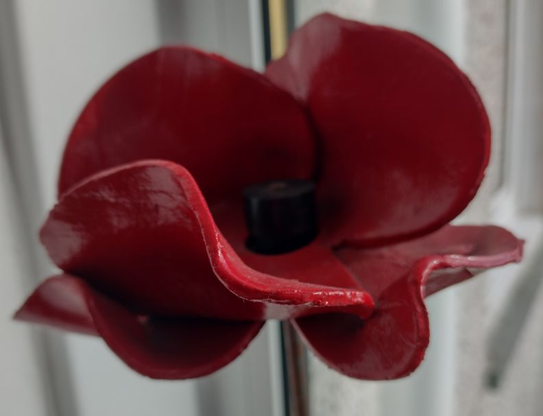 Photo of an artificial poppy