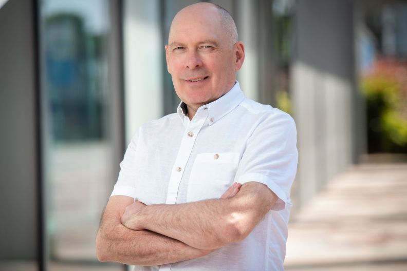 Headshot of Ronnie Beattie