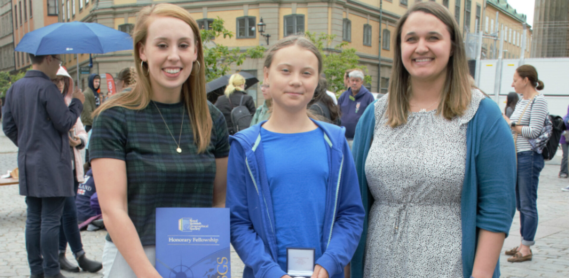 Eilidh Watson, Greta Thunberg and WWF Scotland's Lyndsey Croal. © Royal Scottish Geographical Society/Cameron Mackay