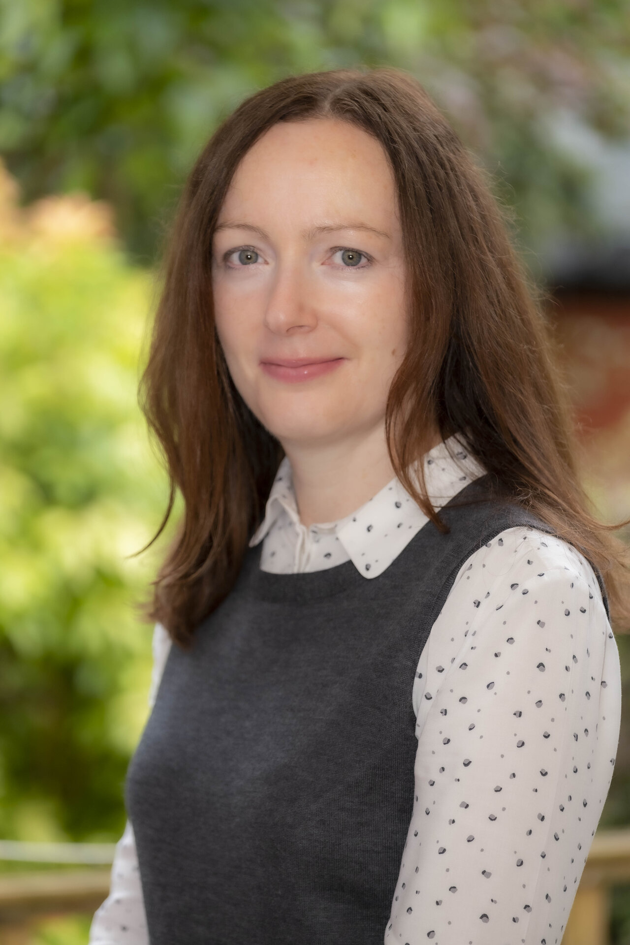 Dr Jo McParland is a GCU psychology lecturer and an expert in chronic pain psychology. Link to Covid related news article: https://www.connected.gcu.ac.uk/News/Lists/Posts/Post.aspx?List=624d8c9e%2D6eb7%2D4204%2D9241%2Ddcf8eb932174&ID=2654&Web=979576bc%2D33fd%2D4348%2D9319%2D55235c82fafc