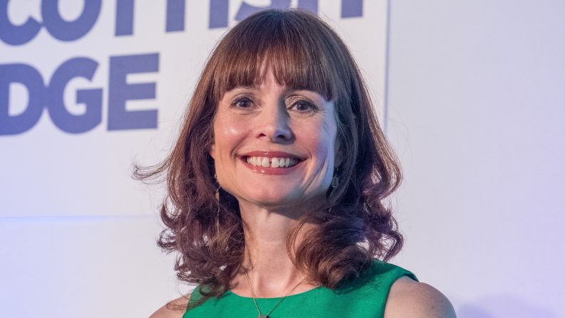 A photo of Evelyn McDonald smiling